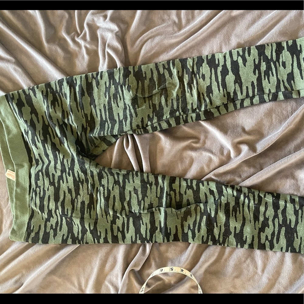 Camouflage fleece lined leggings